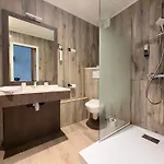 Logis Hotel- Restaurant Le Relais Guillaume De Normandy-Parking Gratuit--Vue Baie Terrasse-Calme-Bornes Electrique-Local Velos Securise 2* Saint-Valery-sur-Somme
