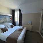 Hotel Logis Hotel- Restaurant Le Relais Guillaume De Normandy-parking Gratuit--vue Baie Terrasse-calme-bornes Electrique-local Velos Securise