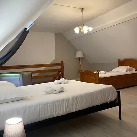 Logis Hotel- Restaurant Le Relais Guillaume De Normandy-parking Gratuit-bornes Electriques-vue Baie Terrasse-calme מלון סן-ואלרי-סור-סום