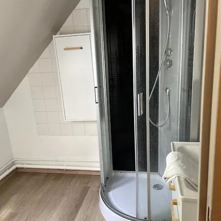 Relais Guillaume De Normandy Hotel 2*