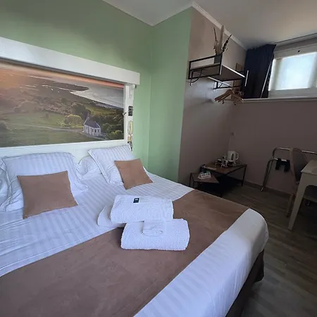 Logis Hôtel- Restaurant Le Relais Guillaume De Normandy-parking Gratuit-bornes électriques-vue Baie Terrasse-calme Hotel Saint-Valery-sur-Somme