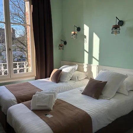 Ξενοδοχείο Logis Hotel- Restaurant Le Relais Guillaume De Normandy-parking Gratuit--vue Baie Terrasse-calme-bornes Electrique-local Velos Securise Saint-Valery-sur-Somme