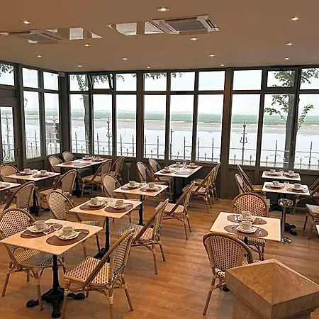 Logis Hotel- Restaurant Le Relais Guillaume De Normandy-parking Gratuit--vue Baie Terrasse-calme-bornes Electrique-local Velos Securise 2* Saint-Valéry-sur-Somme