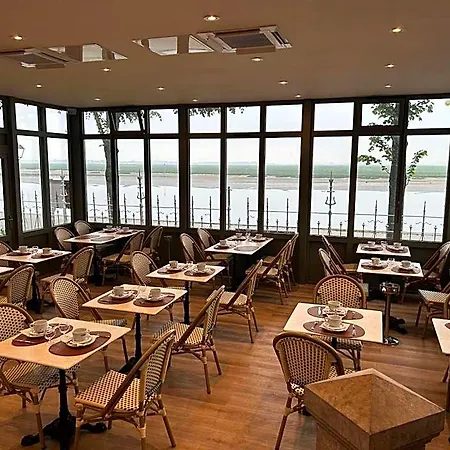 Hotel Logis Hotel- Restaurant Le Relais Guillaume De Normandy-parking Gratuit--vue Baie Terrasse-calme-bornes Electrique-local Velos Securise Saint-Valéry-sur-Somme