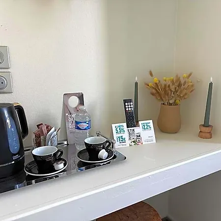 Logis Hotel- Restaurant Le Relais Guillaume De Normandy-parking Gratuit--vue Baie Terrasse-calme-bornes Electrique-local Velos Securise 2* Saint-Valéry-sur-Somme